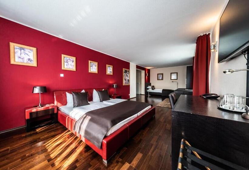 Номер Стандарт Трехместный, Mauritius Hotel & Therme