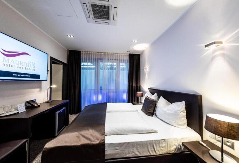 Номер Стандарт Трехместный, Mauritius Hotel & Therme