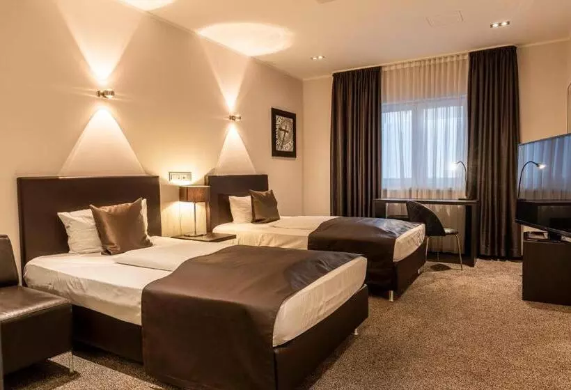 اتاق استاندارد چهار تخته, Mauritius Hotel & Therme