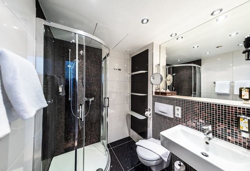 Номер Комфорт, Mauritius Hotel & Therme