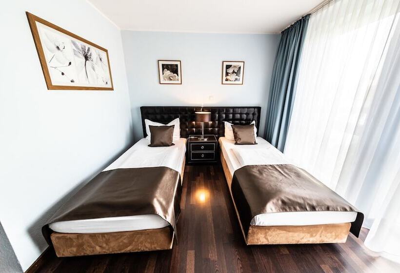 Номер Комфорт, Mauritius Hotel & Therme