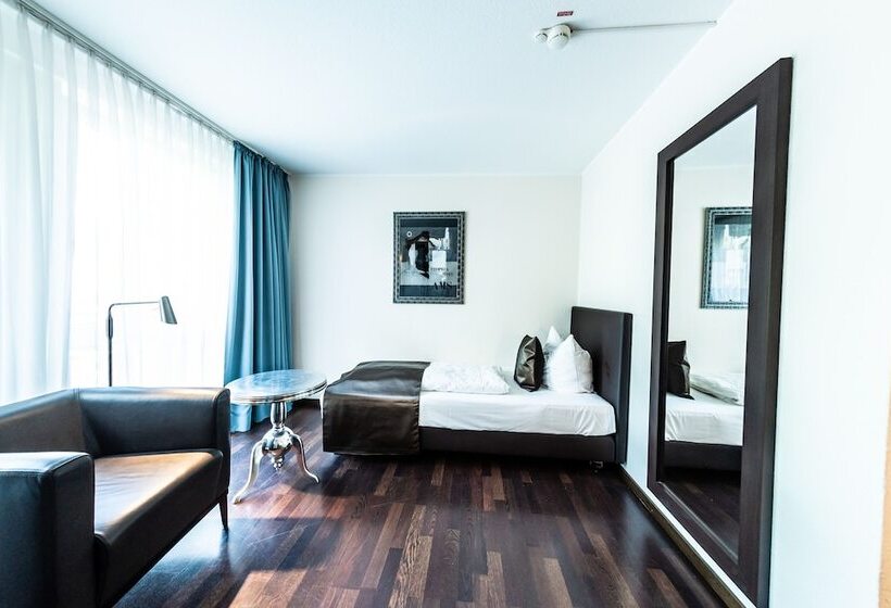 Номер Стандарт Трехместный, Mauritius Hotel & Therme