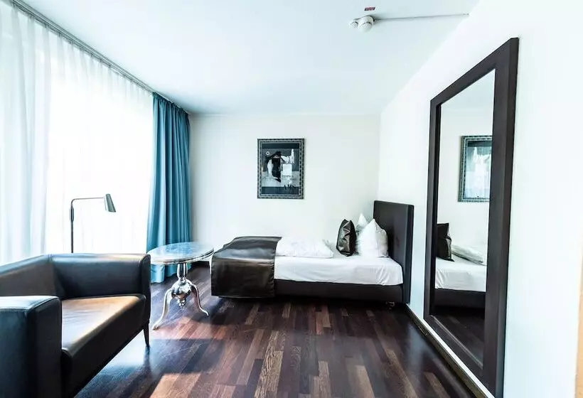 اتاق استاندارد سه نفره, Mauritius Hotel & Therme