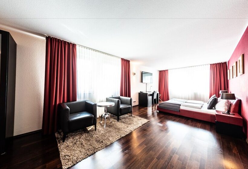 Номер Стандарт Трехместный, Mauritius Hotel & Therme