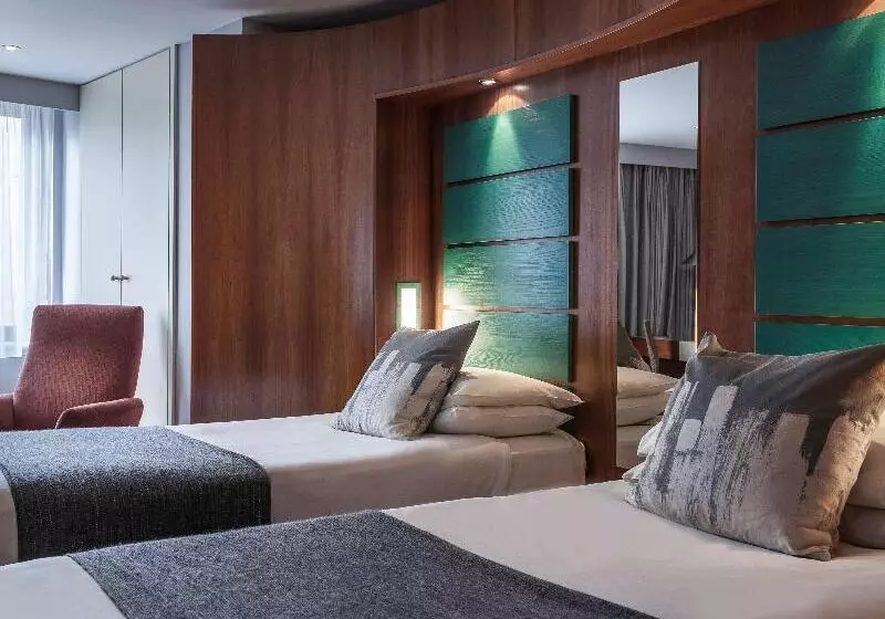 クラシックルーム, Mercure Brigstow Bristol