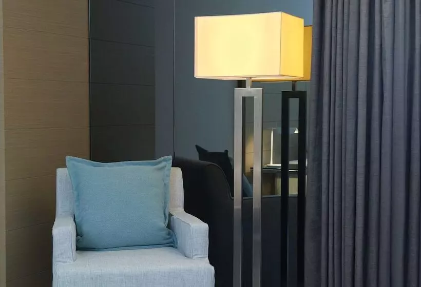 Standard Room, Parmelia Hilton Perth