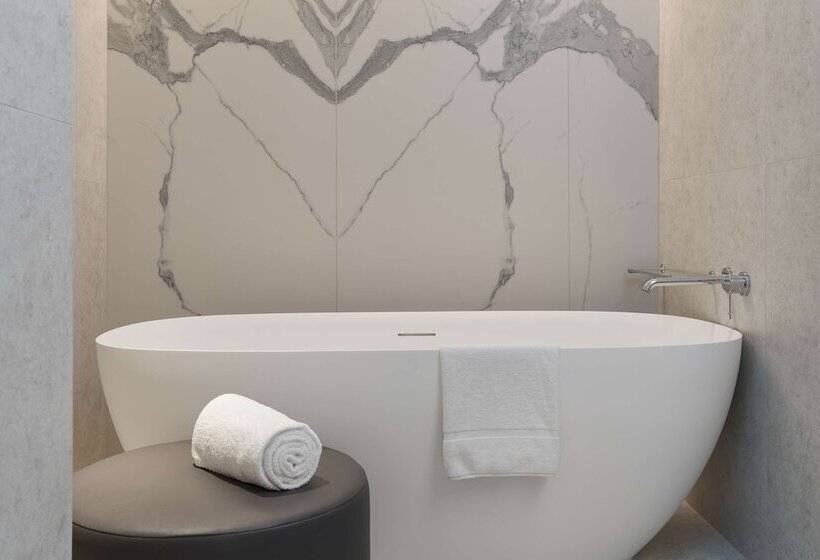 高级套房, Parmelia Hilton Perth