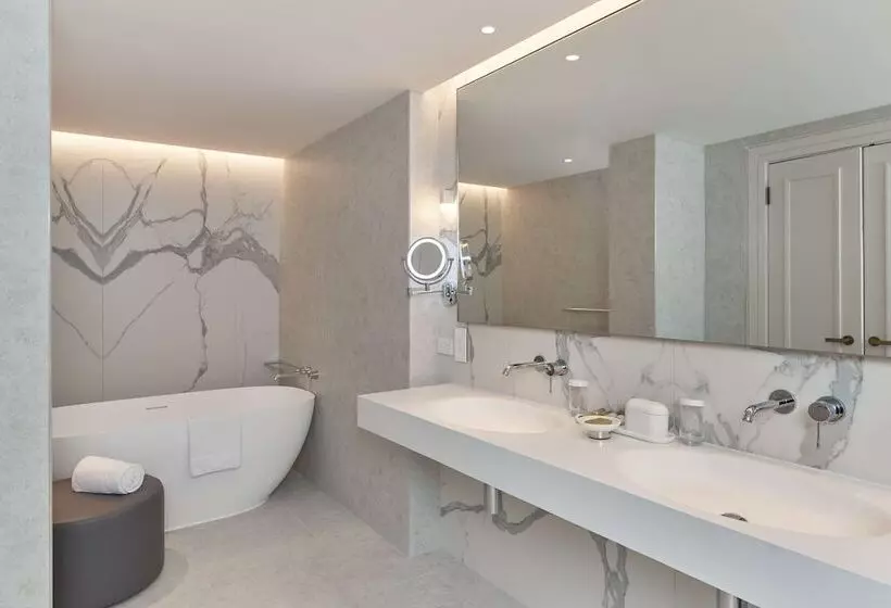 Premium Suite, Parmelia Hilton Perth