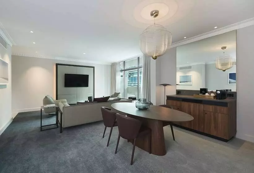 Premium Suite, Parmelia Hilton Perth