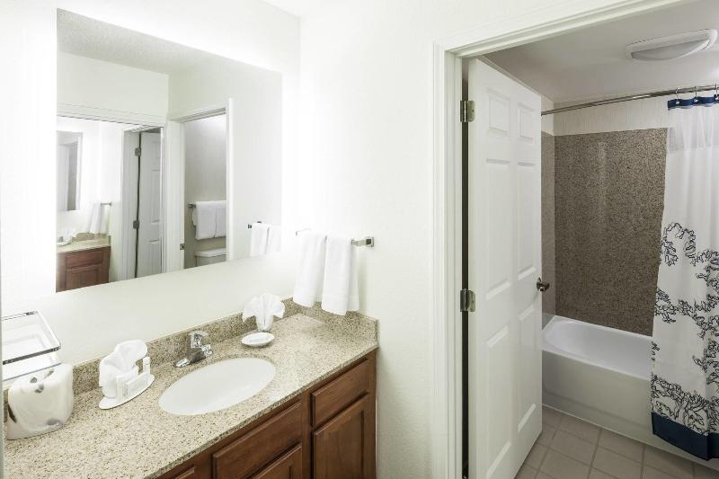 스위트, Residence Inn Kansas City Overland Park