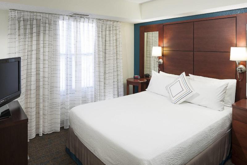 스위트, Residence Inn Kansas City Overland Park
