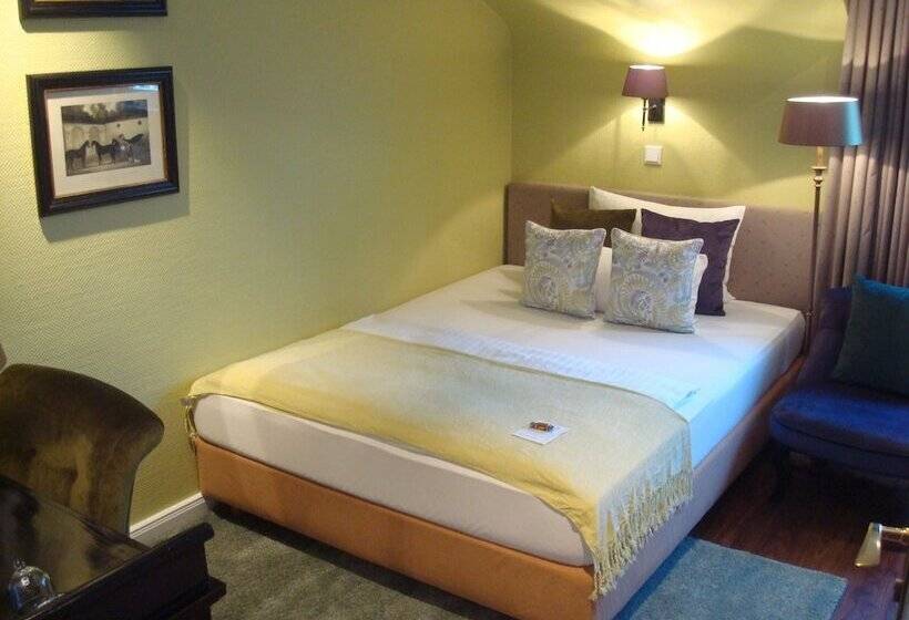 标准间, Sir & Lady Astor