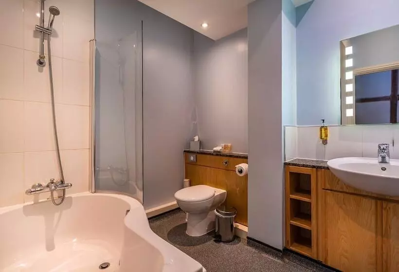 سوییت لوکس, The Swan Hotel, Stafford, Staffordshire