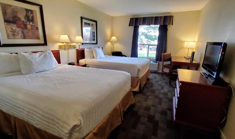 Standard Room, Travelodge By Wyndham Stony Plain