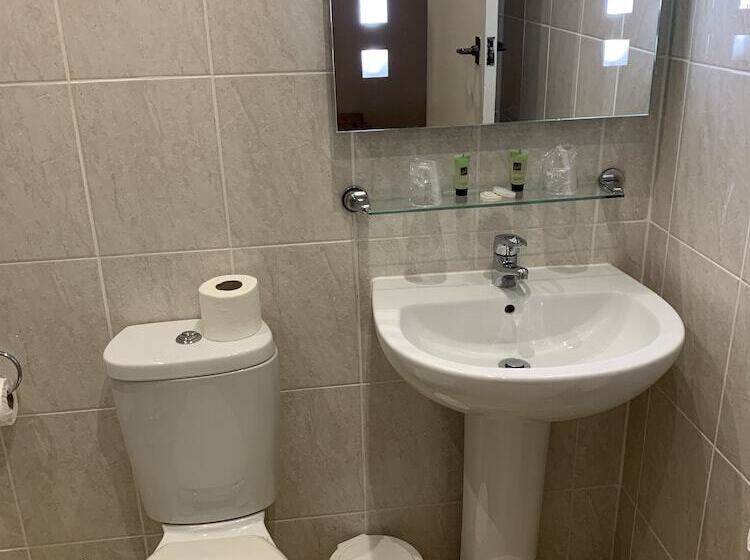 חדר סטנדרט, The Trouville Bournemouth