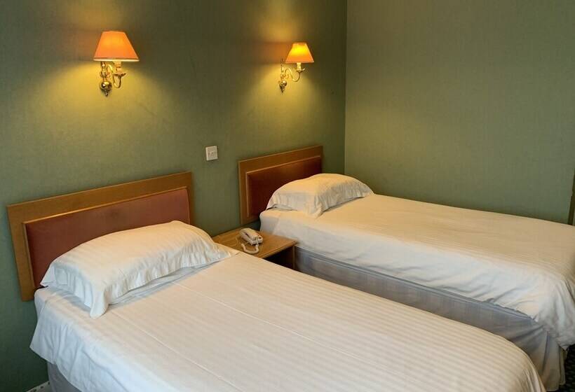 חדר סטנדרט, The Trouville Bournemouth