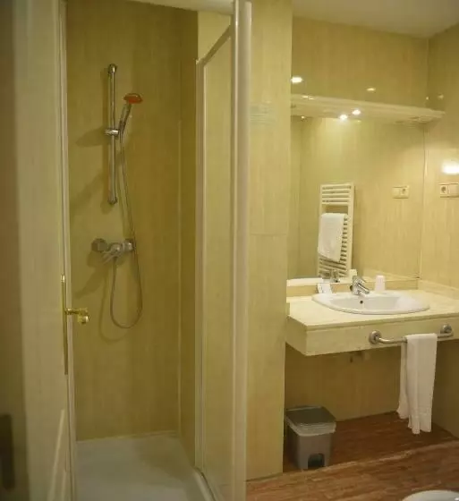 اتاق استاندارد یک نفره, Velilla
