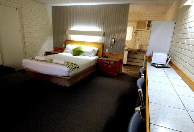 四人豪华间, Wanderlight Motor Inn