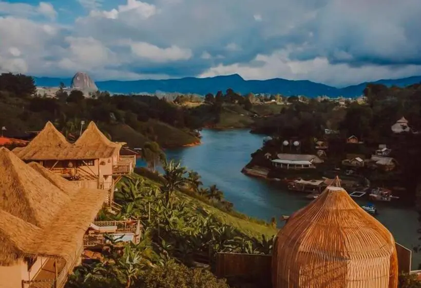 スイート（家族用）, Atma Eco Village