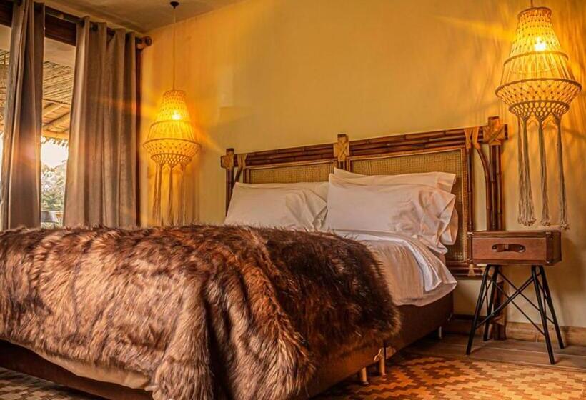 جناح عائلي, Atma Eco Village