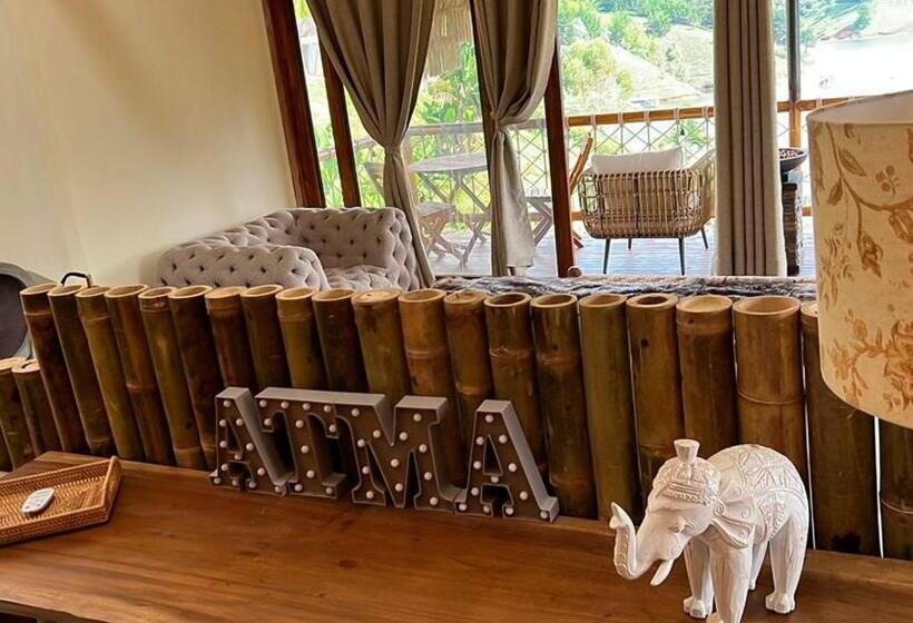 جناح عائلي, Atma Eco Village