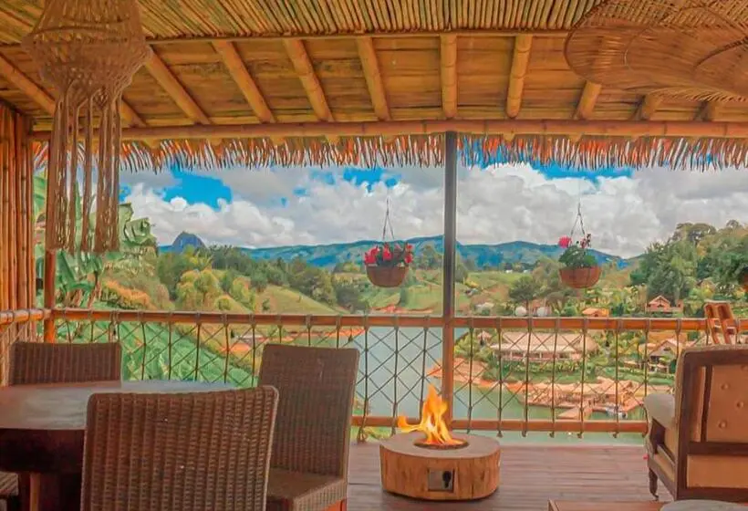 スイート（家族用）, Atma Eco Village