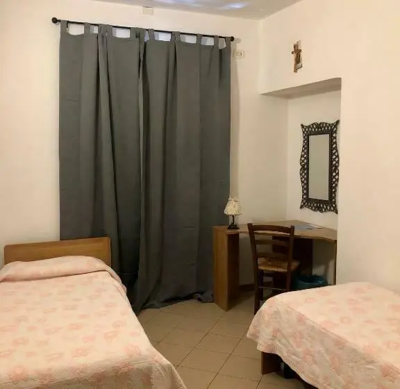 スーペリアールーム, Residenza Pitigliano Gens Petilia   Nuova Gestione