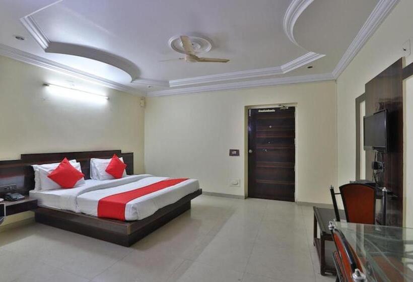 Suite Familiare, Dev Palace