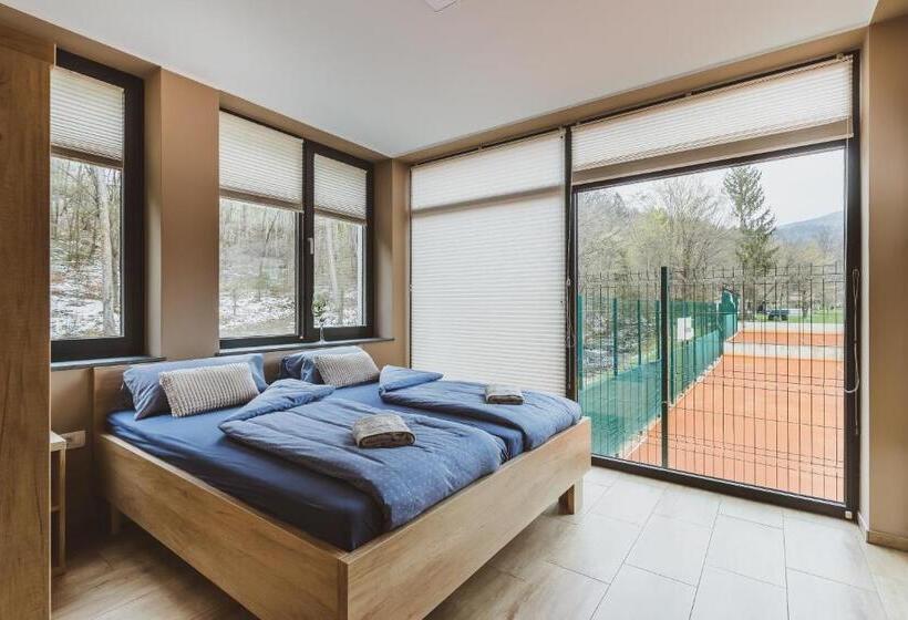 آپارتمان 1 خوابه با چشمانداز, Center Vintgar