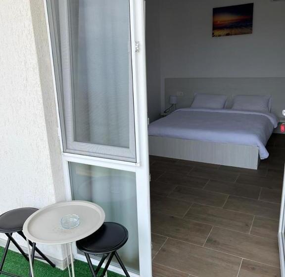 スタンダードルーム, Glow Guesthouse Costinesti