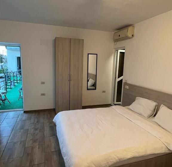 スタンダードトリプルルーム, Glow Guesthouse Costinesti