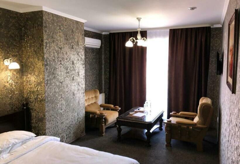 اتاق سوپریور, Ness готельно ресторанний комплекс