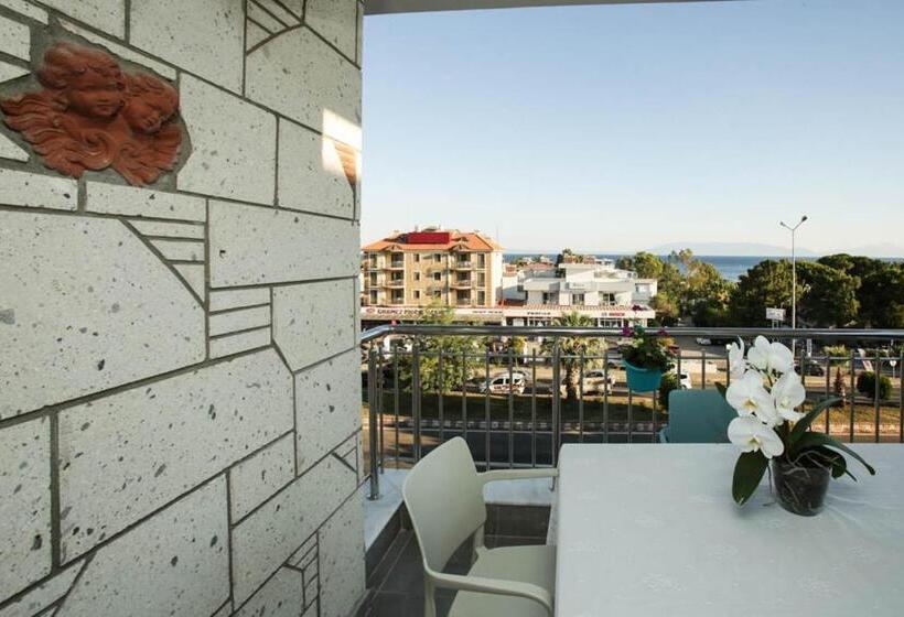 ファミリールーム, Lebedos Apart