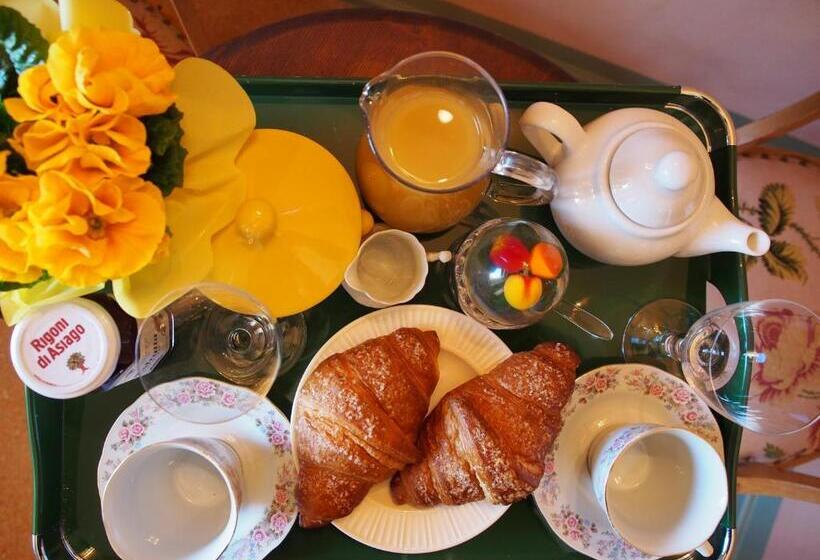 スタンダードルーム, Tenuta Montanello B&b