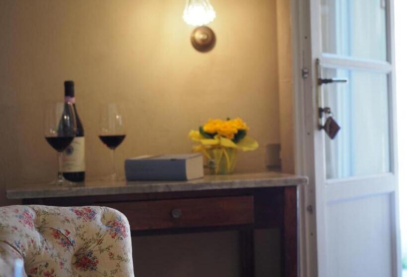 スタンダードルーム, Tenuta Montanello B&b