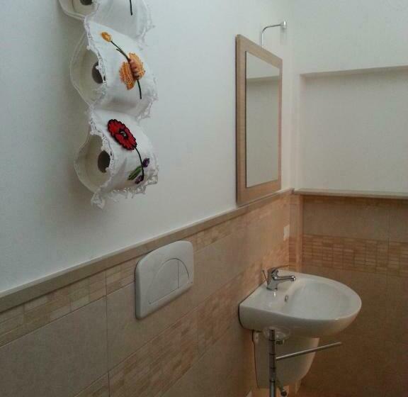 Deluxe Rum, B&b Sul Mare