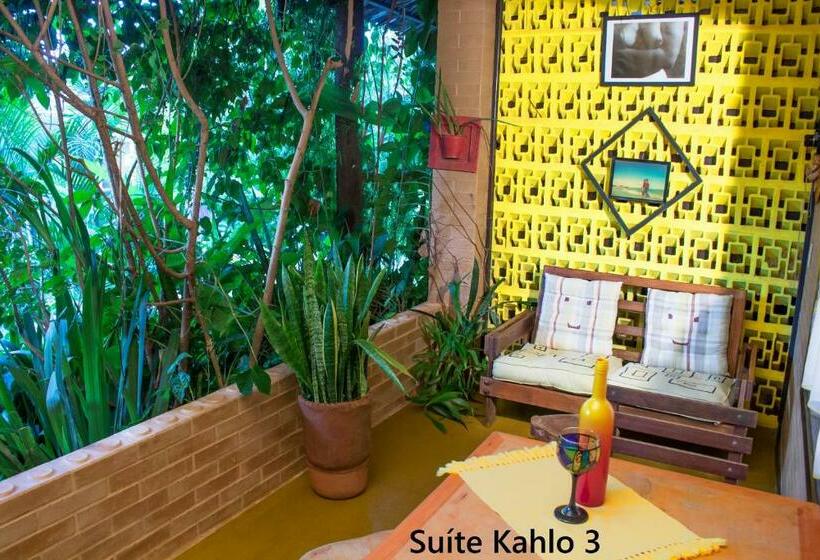 اتاق استاندارد با بالکن, Casa De Frida Pousada Galeria