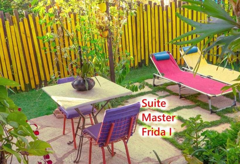 발코니 디럭스 룸, Casa De Frida Pousada Galeria