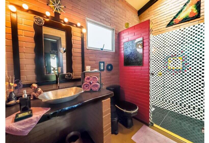 اتاق استاندارد با بالکن, Casa De Frida Pousada Galeria