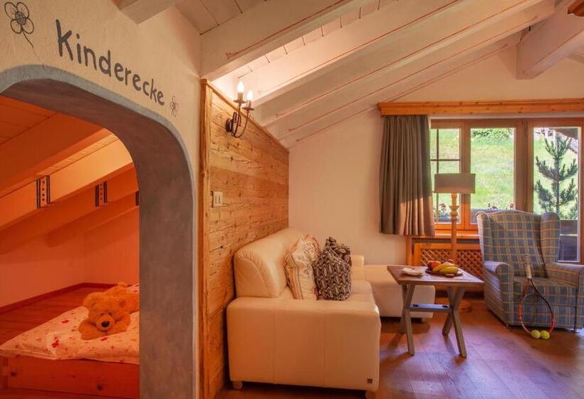 ファミリールーム, Berghof