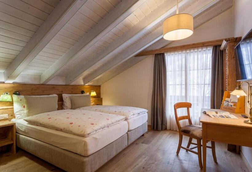 ファミリールーム, Berghof