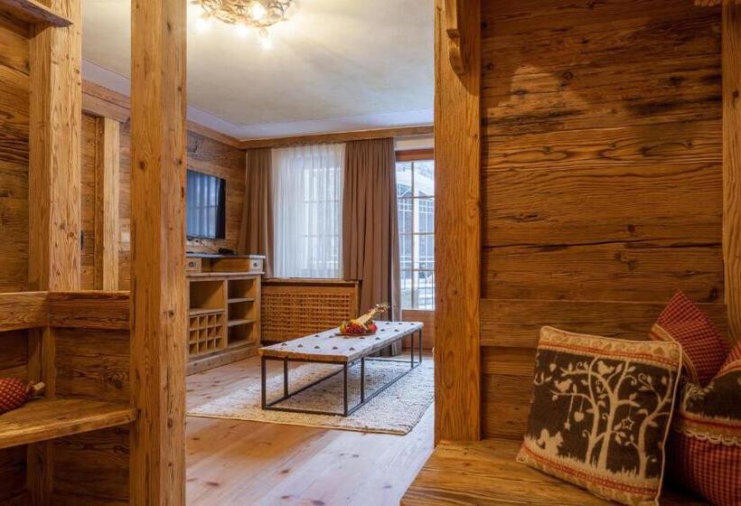 ファミリールーム, Berghof