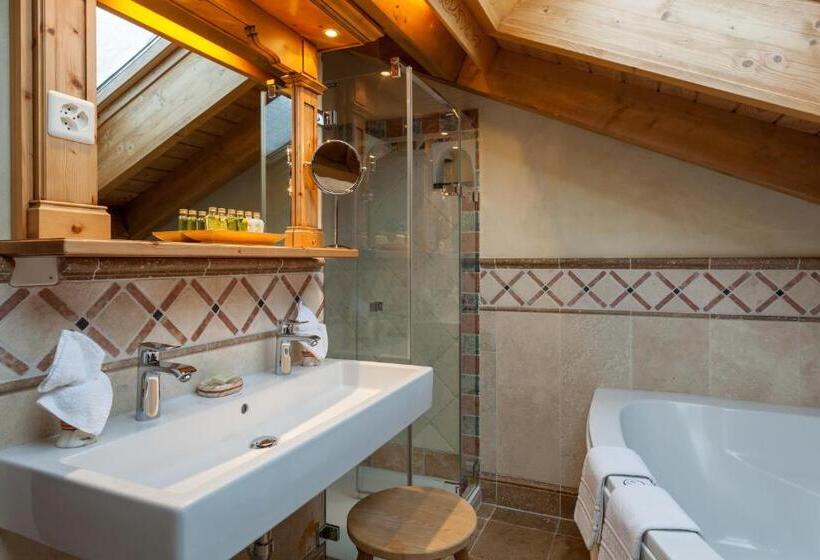 ファミリールーム, Berghof