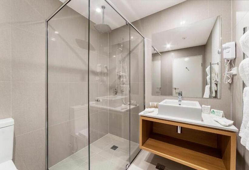 اتاق اجرایی, Ciloms Airport Lodge