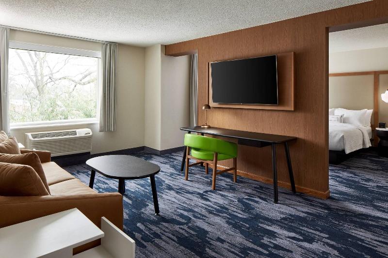 스위트 킹사이즈 침대, Fairfield Inn & Suites By Marriott Virginia Beach/norfolk Airport