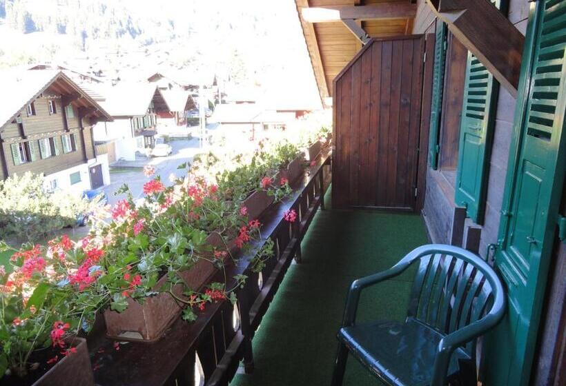 اتاق استاندارد با بالکن, Garni Alpenruh