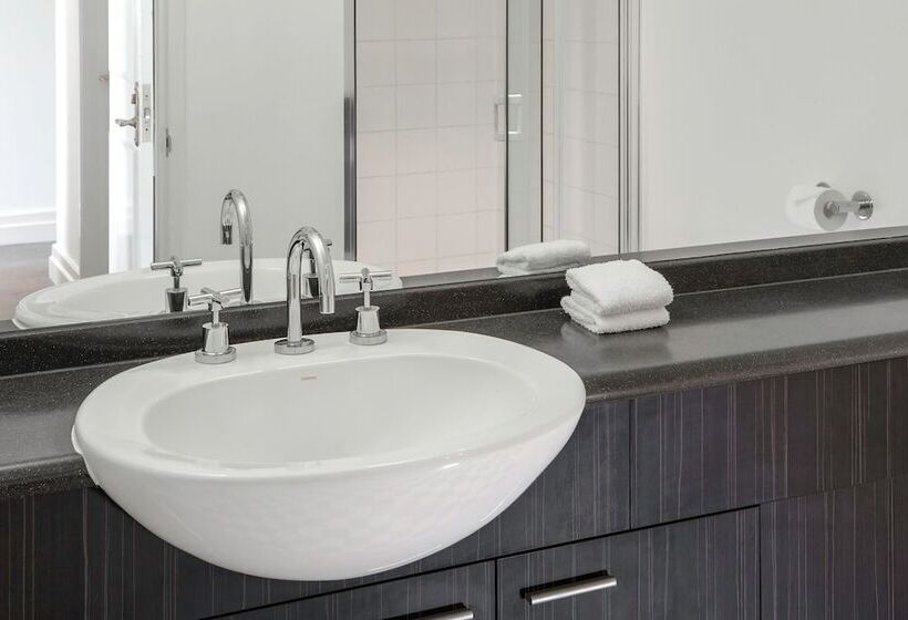 带1个卧室的公寓, Mantra On Jolimont Melbourne