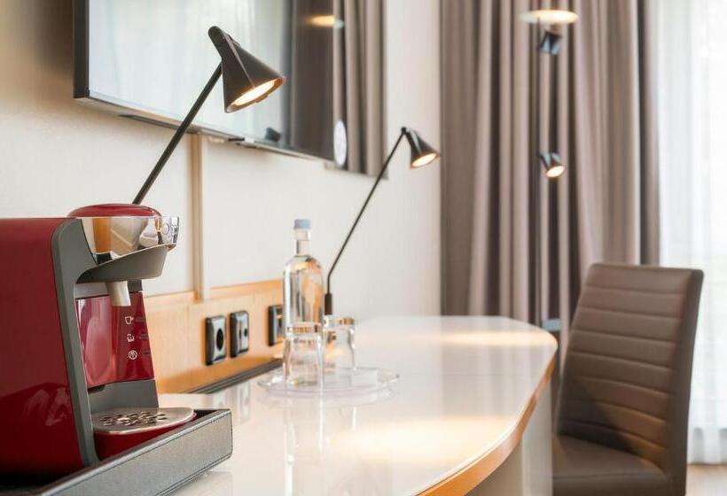 غرفة سوبيريور, Mercure  Kamen Unna