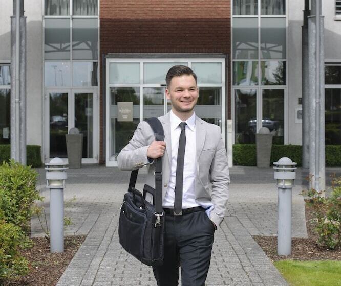 غرفة قياسية, Mercure  Kamen Unna