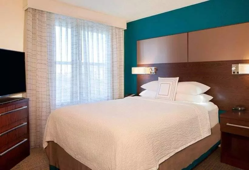 2 Bedroom Suite with Balcony, Residence Inn Tampa Downtown